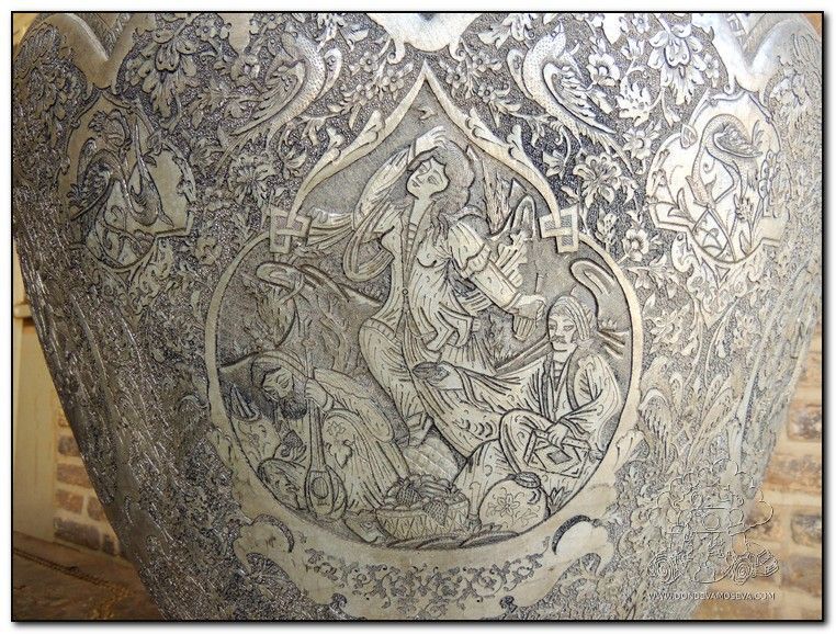 Artesanía jarrón con grabados en Shiraz Irán
