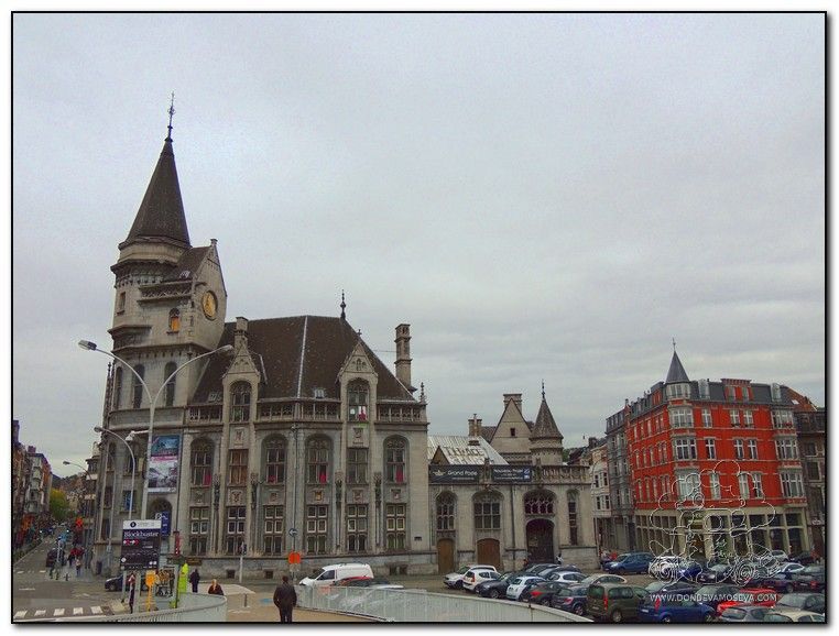 Antigua sede de correos Lieja Bélgica