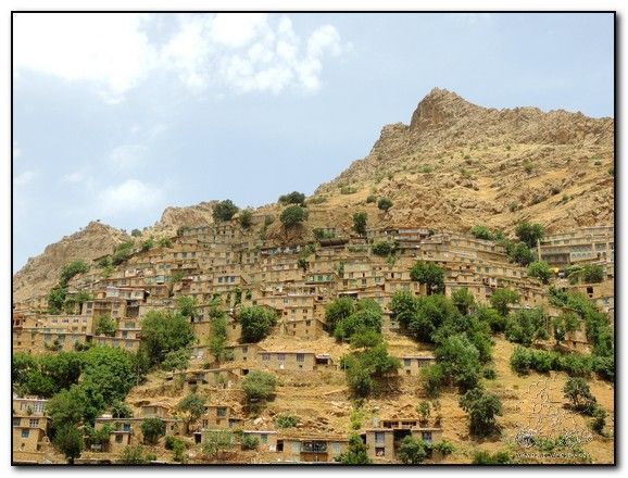 Hawraman Tajt, uno de los bellos pueblos colgados del Kurdistán