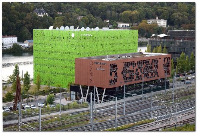 Edificio Euronews de Confluence Lyon