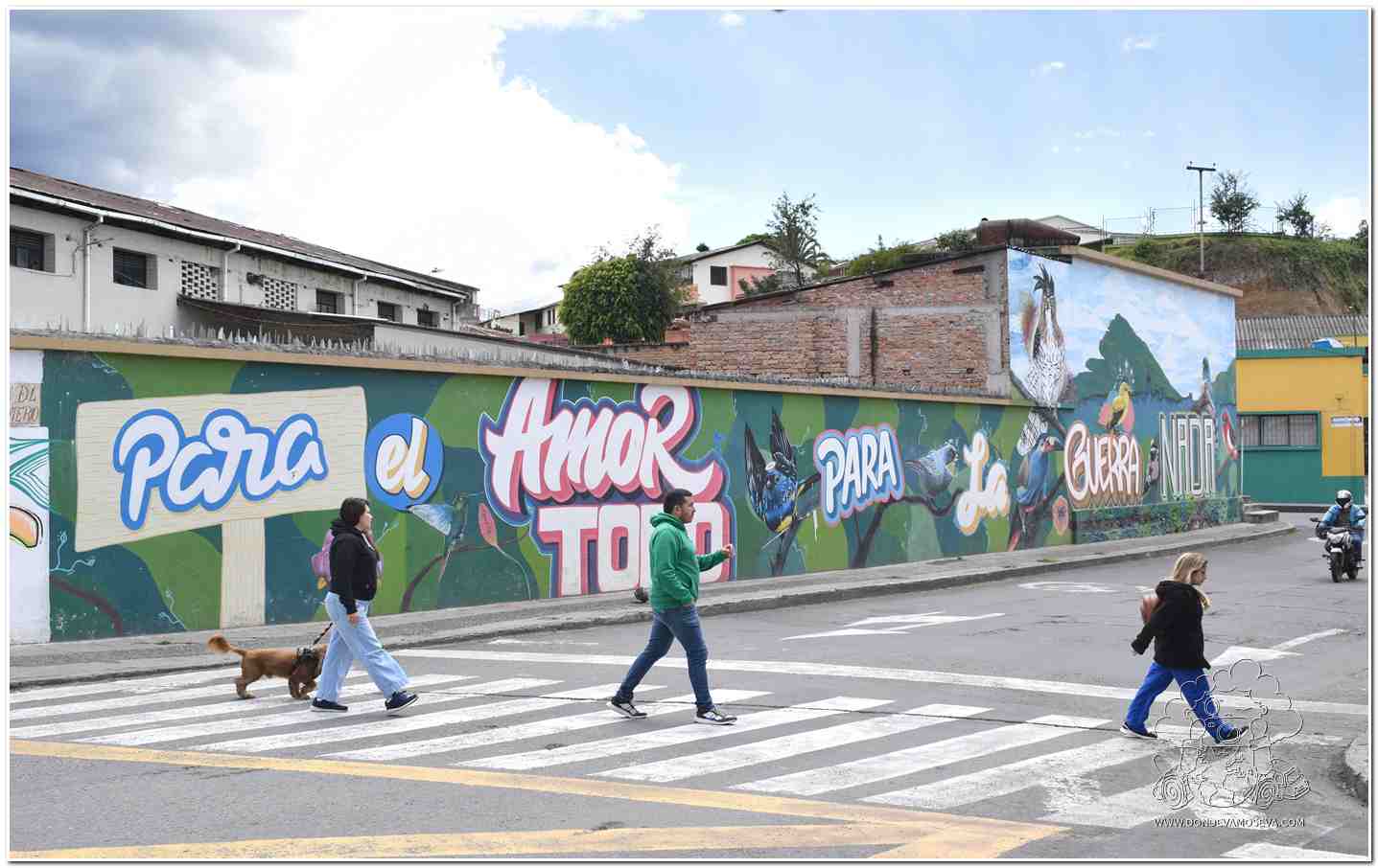 "Para el amor todo, para la guerra nada" algunos de los murales más interesantes de la ciudad