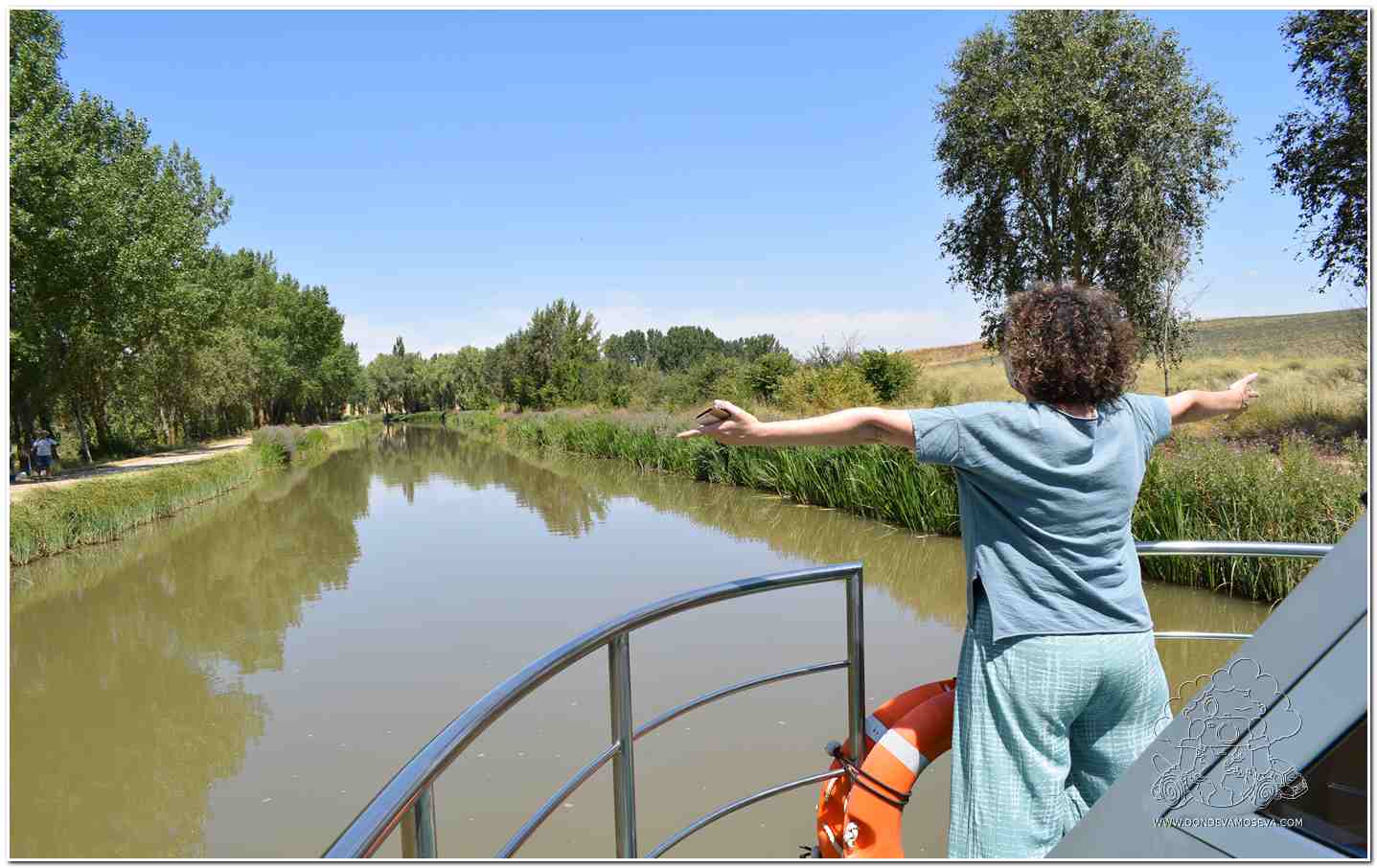 Paseo en barco Juan de Homar canal de castilla Fromista Palencia