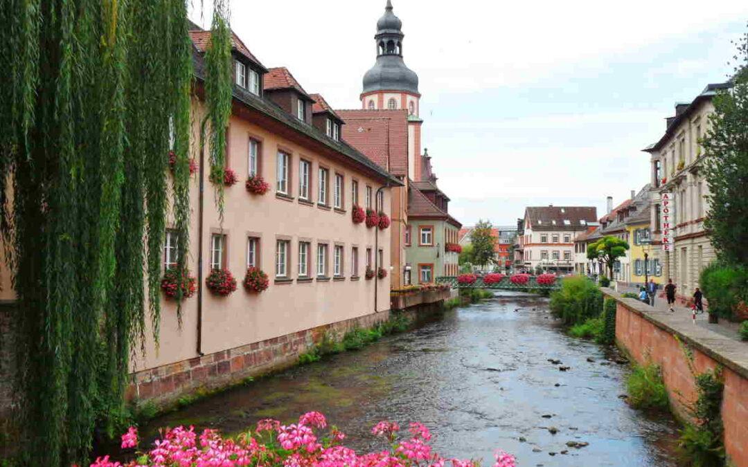 Descubre Ettlingen: La joya elegante y serena de la Selva Negra