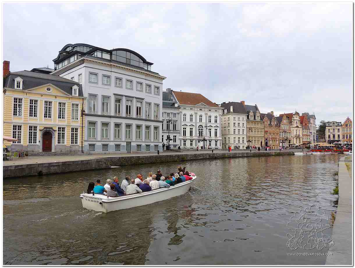 Korenlei Muelle de los graneros Gante Flandes Belgica