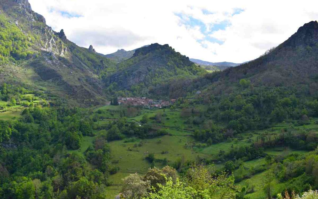 Ruta en coche por el norte de España: 15 días a tu ritmo por la A-8