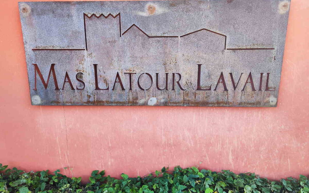 Le Mas Latour Lavail, habitaciones con aroma a vino en Perpiñán
