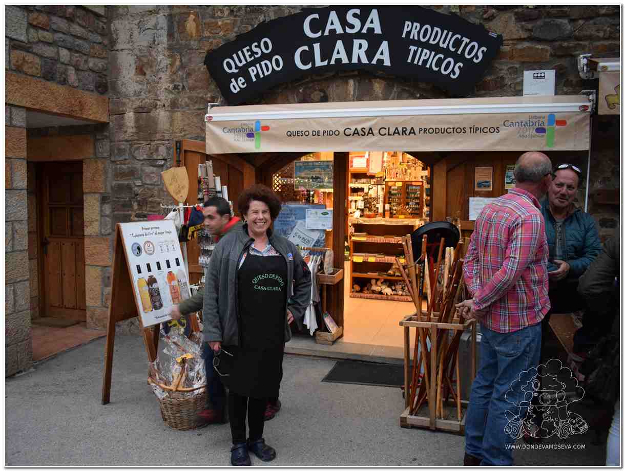 Tienda Casa Clara en Espinama, especializada en quesos y embutidos de Liébana