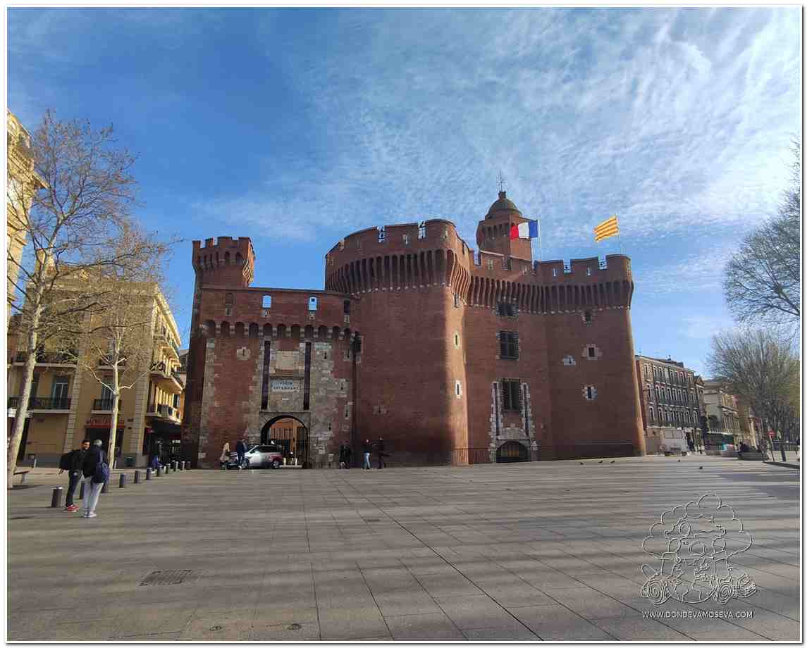 El Castillet, emblema histórico y puerta de entrada al casco antiguo de Perpiñán