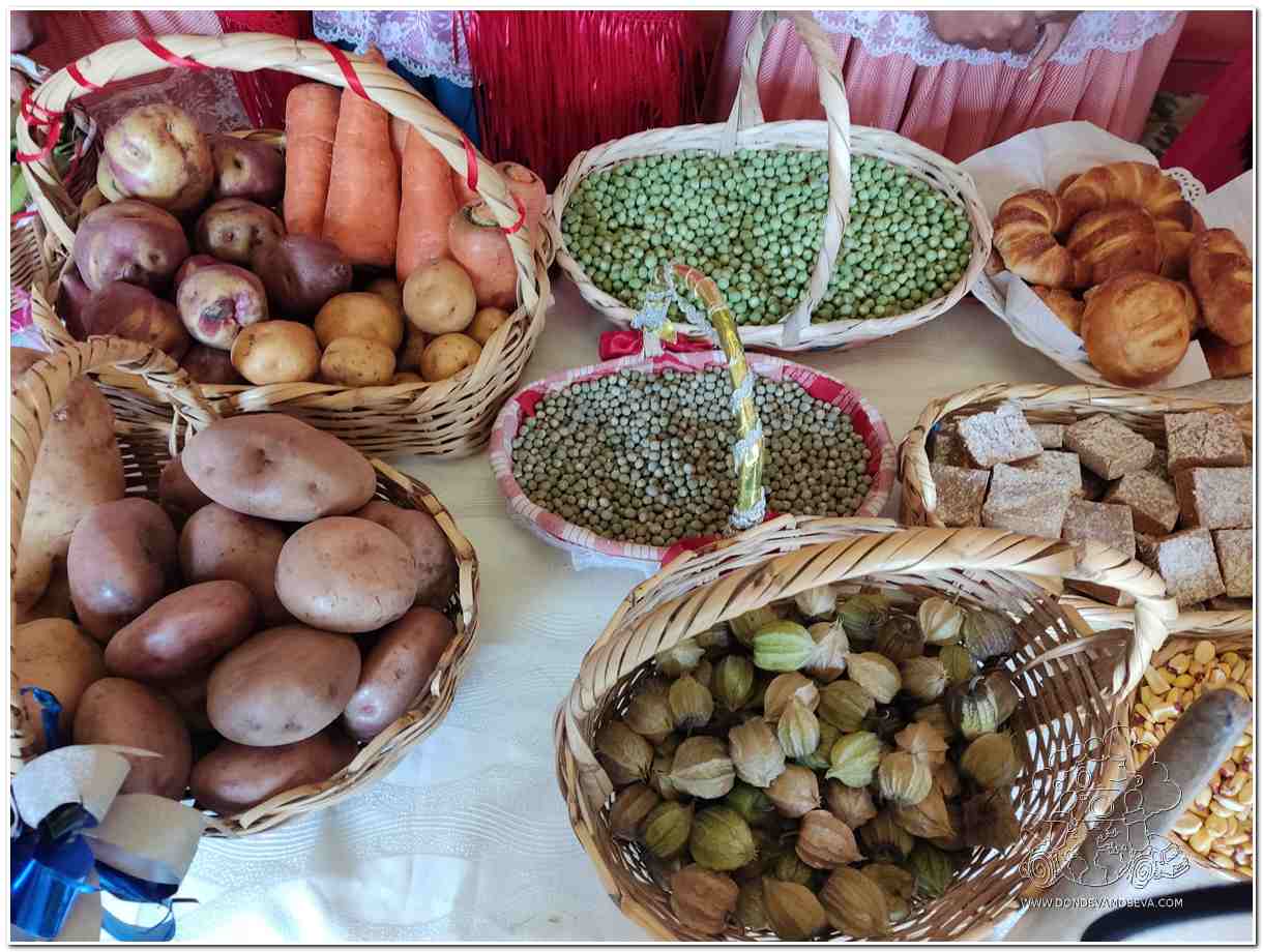 Productos frescos del campo en la mesa ospiñense