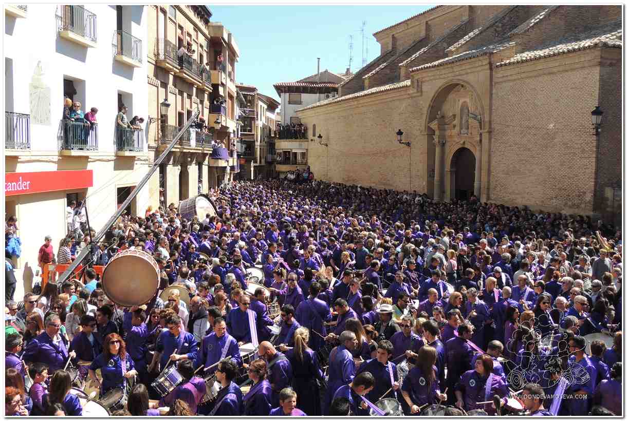 Rompida de la Hora: tambores al unísono a las 12 h del Viernes Santo