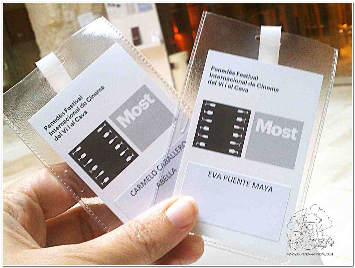 Acreditaciones como voluntarios para el Most Festival de cine del vino y el Cava en Vilafranca del Penedès