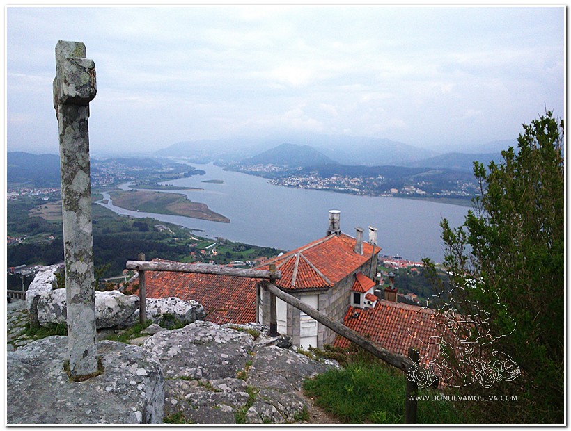 Santa Tegra, un excepcional mirador al Miño en la última etapa del Camino Portugués en A Guarda