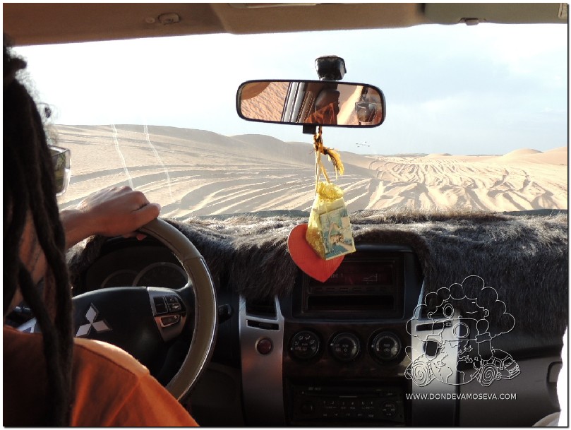 El coche como parte del viaje en un road trip por Marruecos