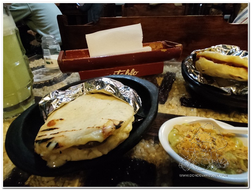 Las arepas son elementos imprescindibles de la gastronomía de Colombia