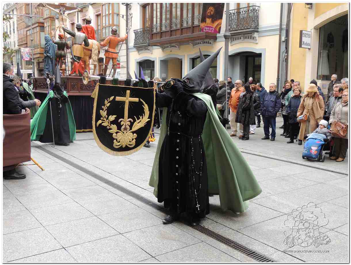 Tararú, instrumento que hace única la Semana Santa palentina