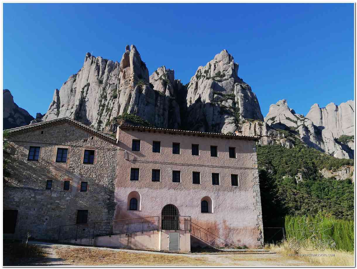 Paisaje de la Montaña de Montserrat en la Cataluña Central
