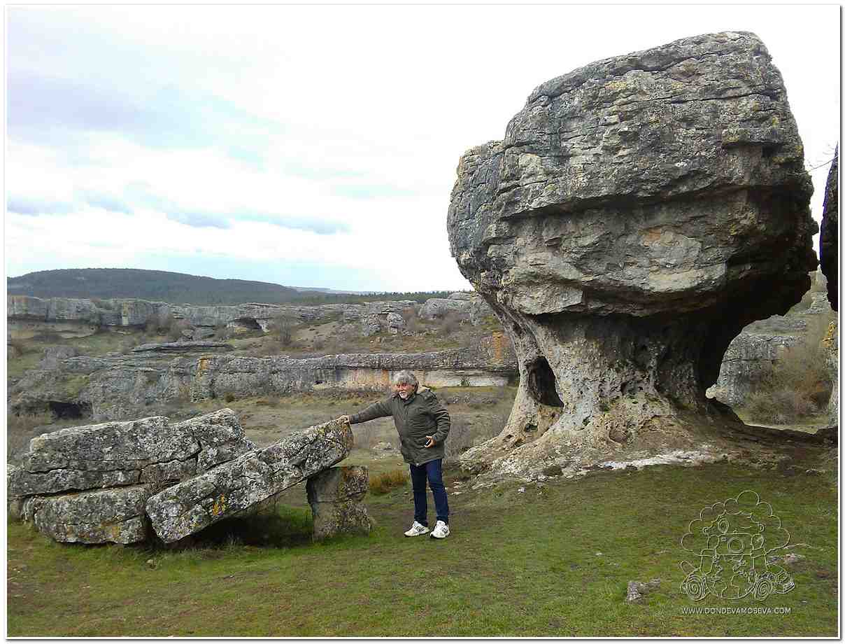 Formaciones rocosas en Las Tuerces, Monumento Natural en la Montaña Palentina