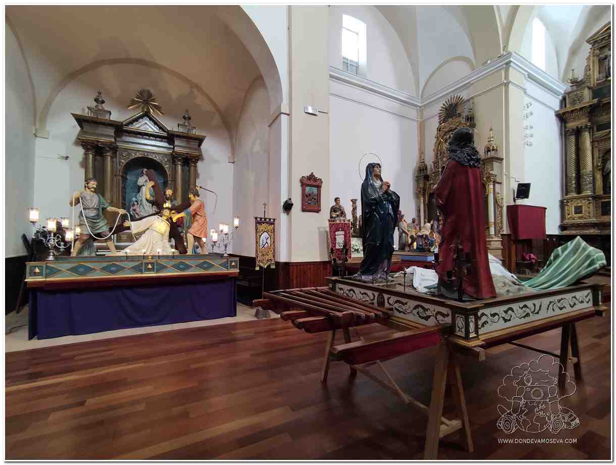 Museo de los Pasos de Calahorra con imágenes procesionales