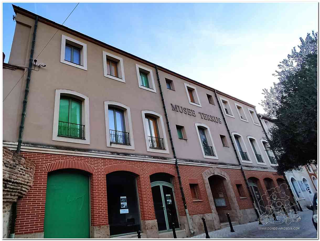 Exterior del Museo Terrus en Elne dedicado al pintor Étienne Terrus