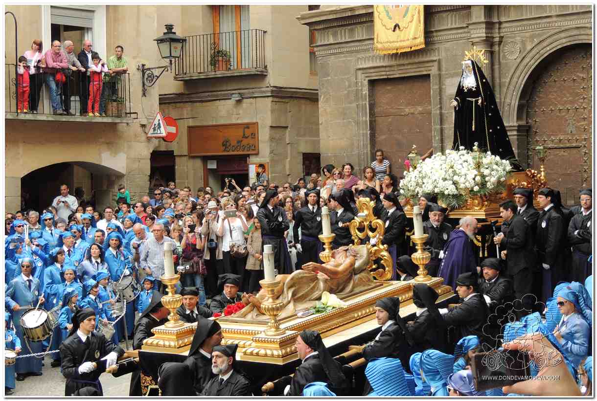 Procesión del Santo Entierro en la Semana Santa de Alcañiz