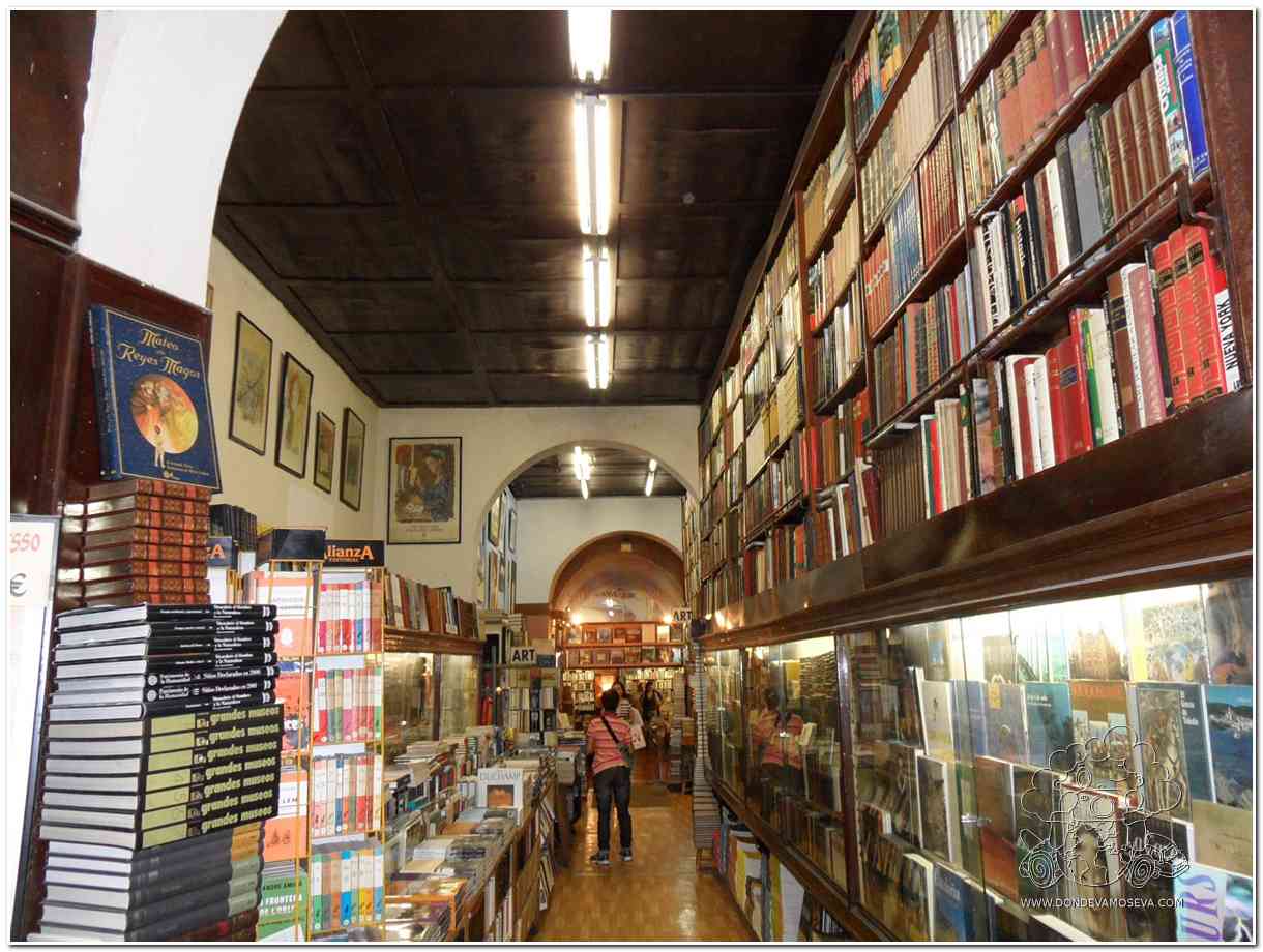 antigua librería Canuda en Barcelona inspiración del libro La sombra del viento