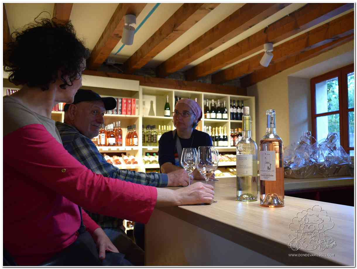 Degustación de vinos del Minervois en Homps
