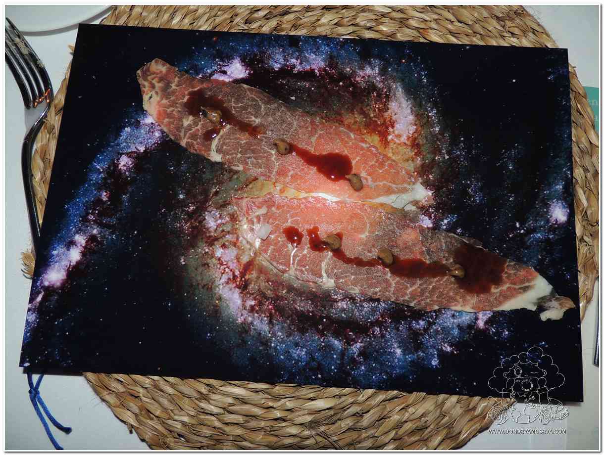 Cena Starlight en el Alto Turia durante una experiencia de astroturismo