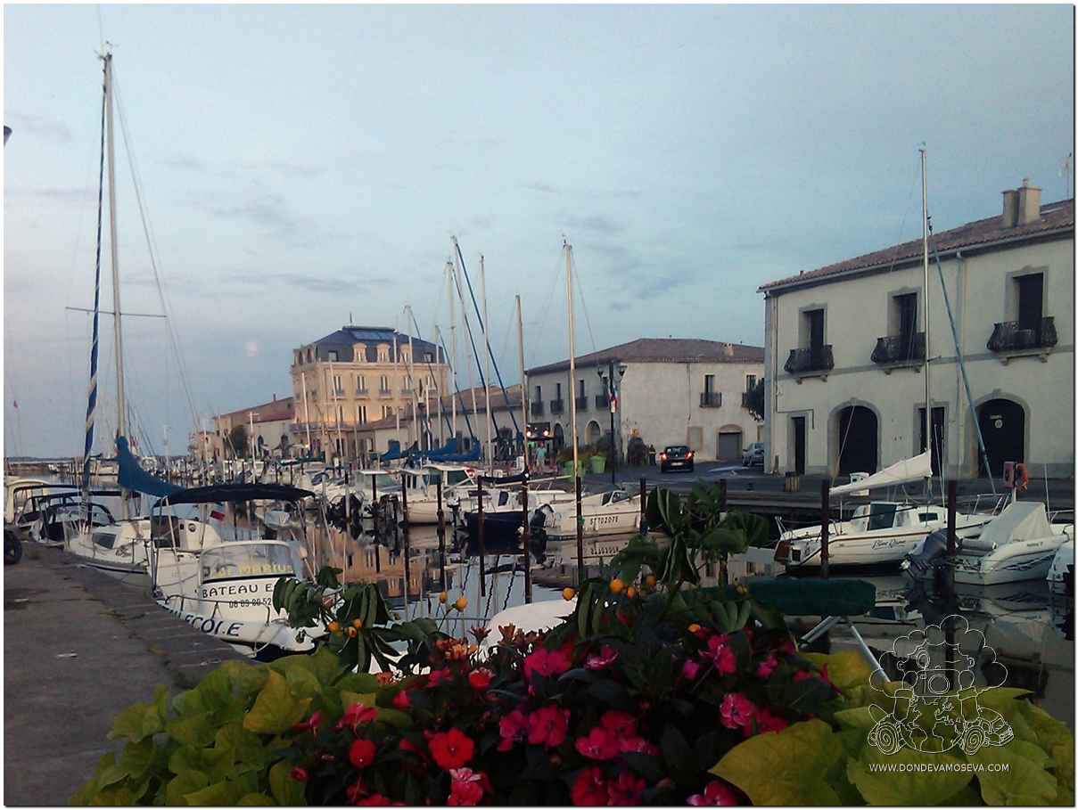 Puerto de Marseillan junto a la Laguna de Thau