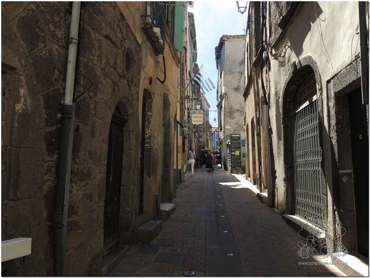 Rue de l'Amour en el casco histórico de Agde