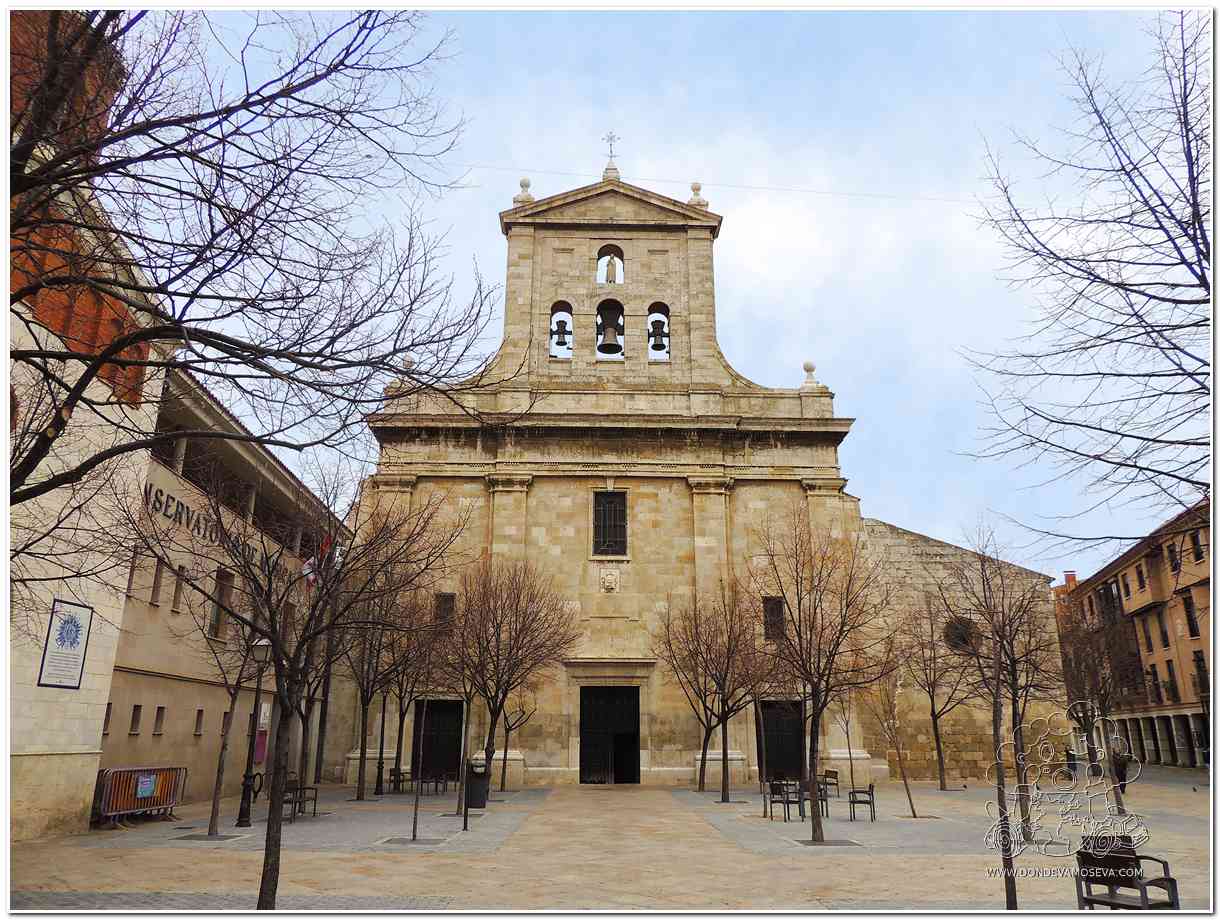 Fachada del convento de San Pablo en el centro histórico de Palencia