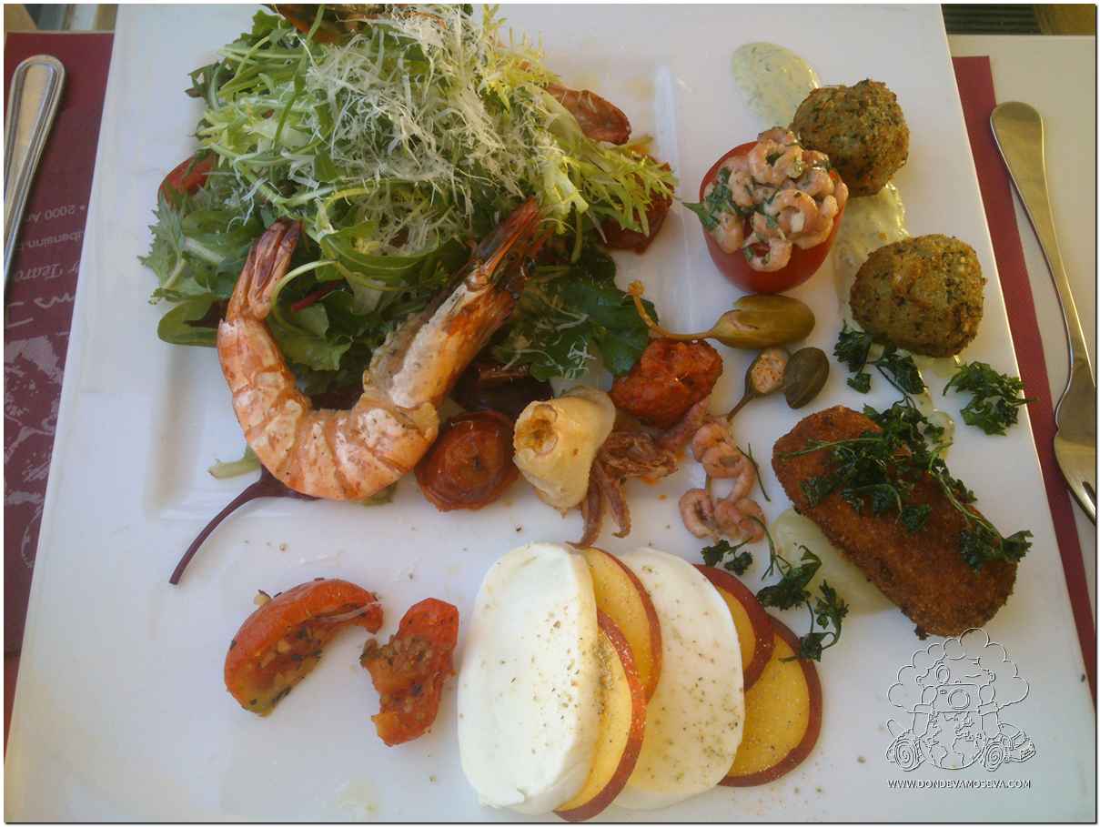 Plato de gastronomía típica de Amberes, en Flandes, Bélgica
