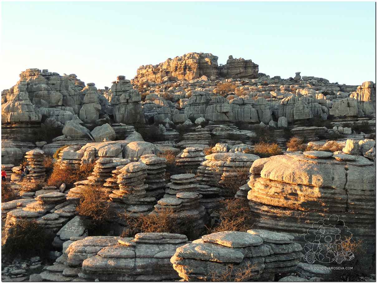 Formaciones rocosas del Torcal de Antequera en Málaga, España